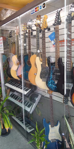 MUSIART Loja & Escola de Música